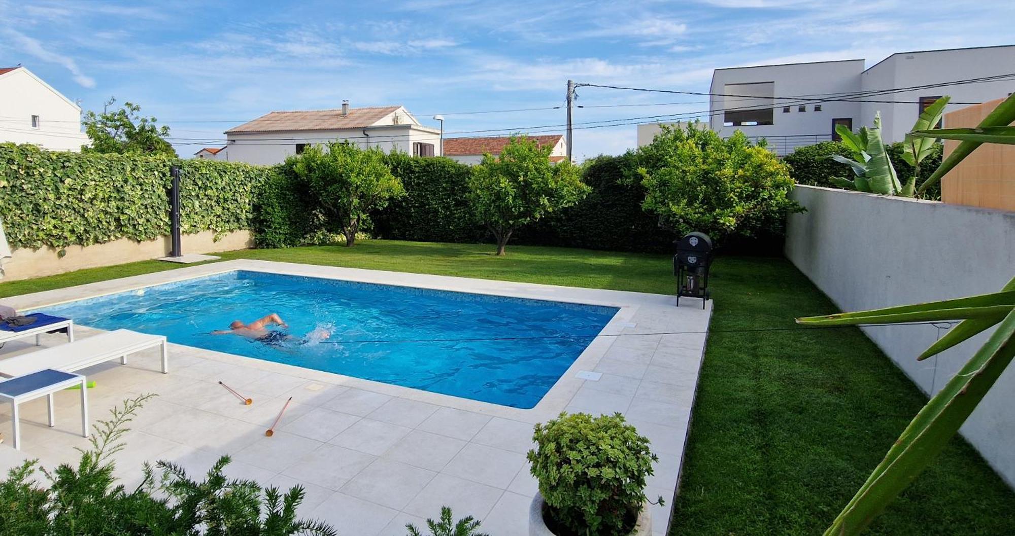 Villa Elysium - Beautiful Family House With Heated Pool Каштела Экстерьер фото